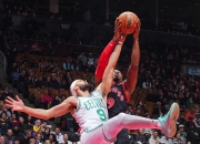 ac米兰-猛龙力克步行者，凯尔特人齐放异能，东部垂首之争激烈