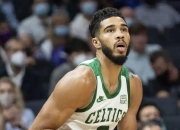 米兰体育,-凯尔特人完胜尼克斯，保持不败记录！