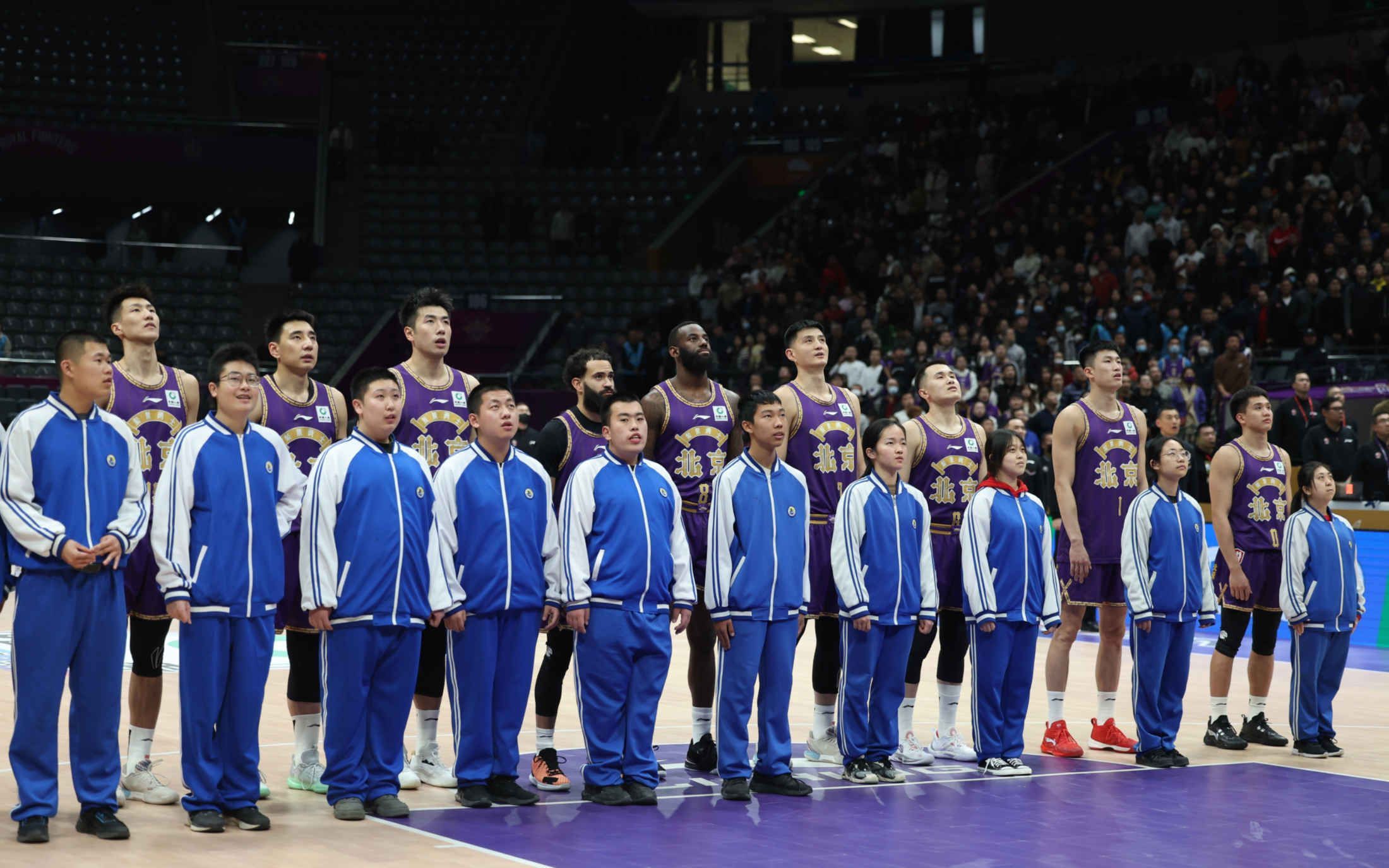 福建队两连败，战绩逐渐滑落球队面临艰难局面