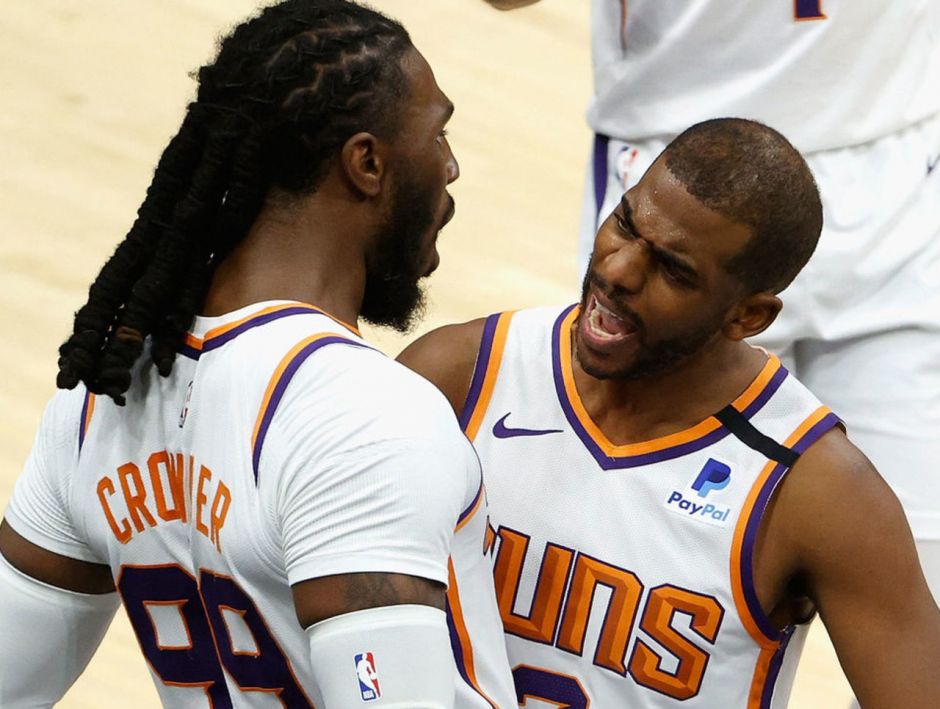 瓦朗谢纳队在本赛季取得胜利，士气高昂