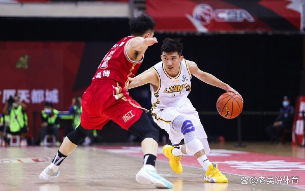 包含精彩时刻！体育盛事赛场惊险对决纷呈的词条