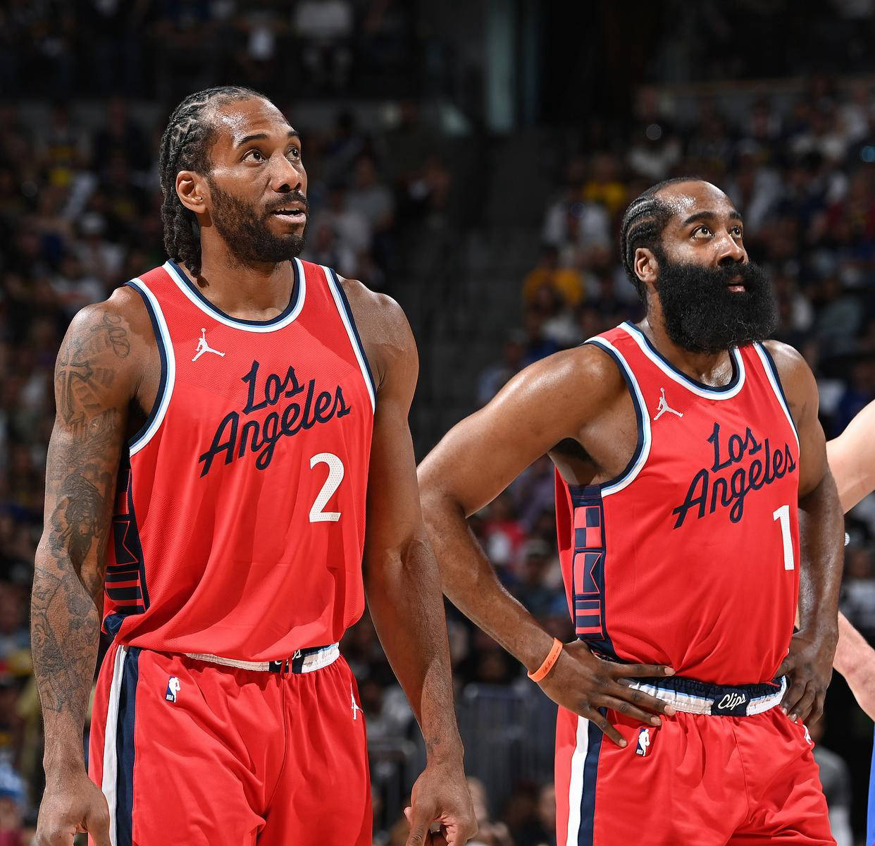 关于火箭球员交易传闻再起，保罗或将离队的信息