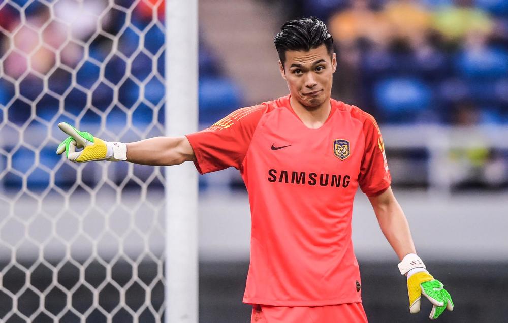 苏宁主场大胜一方，成功反超