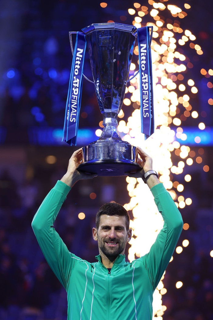 包含ATP总决赛绝杀戴维斯杯，德约科维奇统治全场的词条